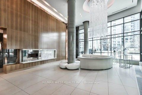 Photo 2 at 508 - 215 Fort York Boulevard, Niagara, Toronto