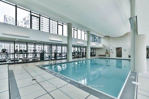 Photo 5 at 508 - 215 Fort York Boulevard, Niagara, Toronto