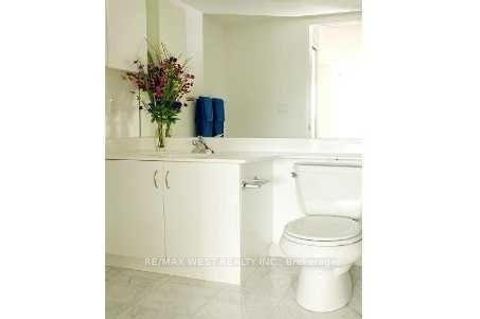 Photo 12 at 508 - 215 Fort York Boulevard, Niagara, Toronto