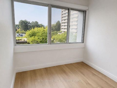 Photo 10 at 305 - 725 Don Mills Road, Flemingdon Park, Toronto