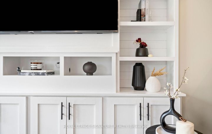 Photo 6 at 61 Thames Way, Mount Hope, Hamilton
