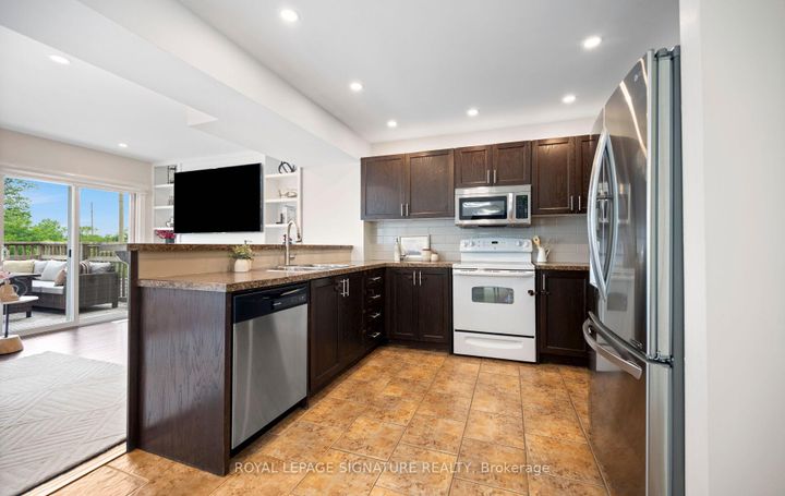 Photo 16 at 61 Thames Way, Mount Hope, Hamilton