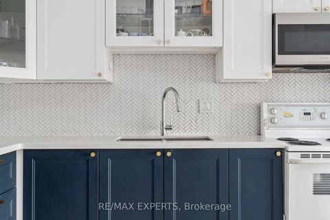 Photo 9 at 803 - 10 Martha Eaton Way, Amesbury, Toronto