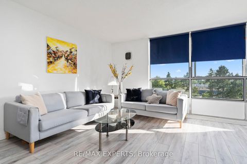 Photo 15 at 803 - 10 Martha Eaton Way, Amesbury, Toronto
