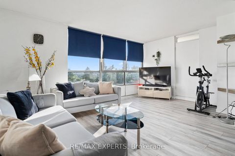 Photo 16 at 803 - 10 Martha Eaton Way, Amesbury, Toronto