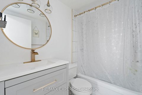 Photo 19 at 803 - 10 Martha Eaton Way, Amesbury, Toronto