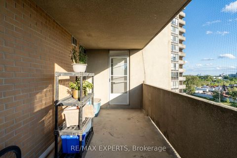 Photo 27 at 803 - 10 Martha Eaton Way, Amesbury, Toronto