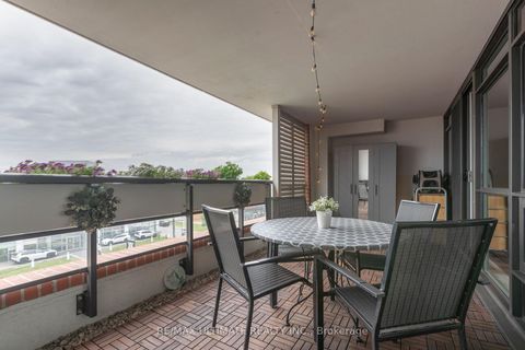 Photo 19 at 308 - 830 Lawrence Avenue W, Glen Park, Toronto