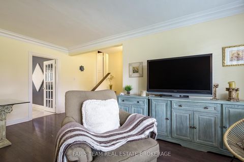 Photo 12 at 52 May Avenue, North Richvale, Richmond Hill