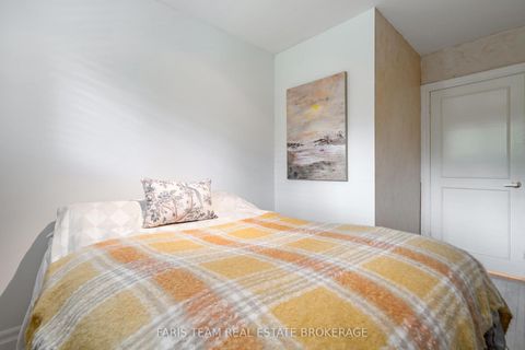 Photo 17 at 52 May Avenue, North Richvale, Richmond Hill