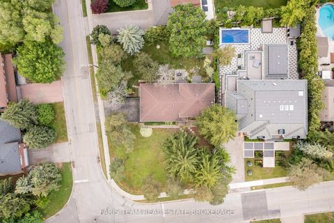Photo 35 at 52 May Avenue, North Richvale, Richmond Hill