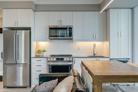 Photo 12 at 2106 - 7895 Jane Street, Concord, Vaughan