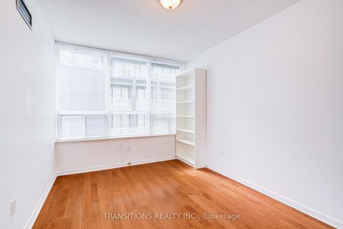 Photo 17 at 610 - 25 Maitland Street, Yonge Corridor, Toronto