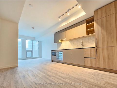 Photo 1 at 1212 - 55 Mercer Street, Waterfront Communities C1, Toronto