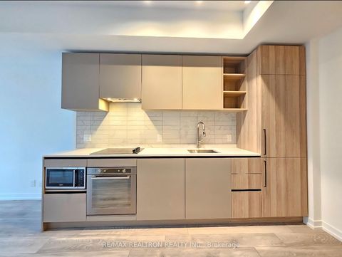 Photo 4 at 1212 - 55 Mercer Street, Waterfront Communities C1, Toronto