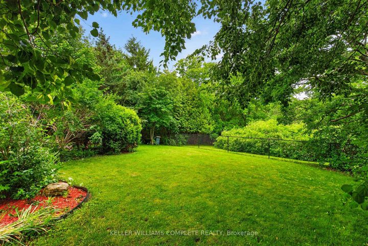 Photo 40 at 20 Tamwood Court, Stoney Creek Mountain, Hamilton