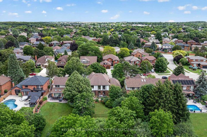 Photo 46 at 20 Tamwood Court, Stoney Creek Mountain, Hamilton