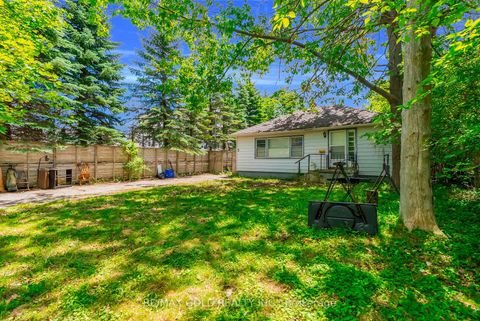 Photo 9 at 3 Aubrey Avenue, Oak Ridges, Richmond Hill
