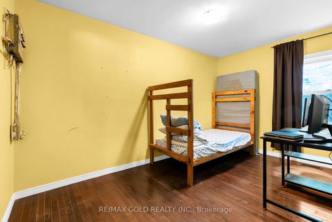 Photo 16 at 3 Aubrey Avenue, Oak Ridges, Richmond Hill
