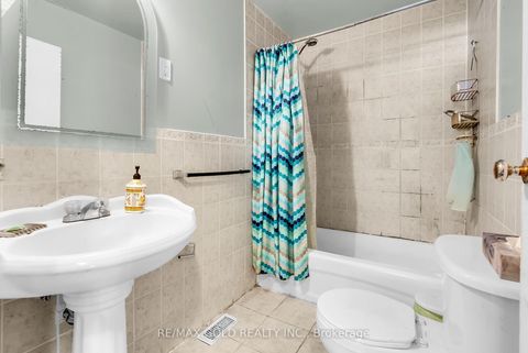 Photo 19 at 3 Aubrey Avenue, Oak Ridges, Richmond Hill