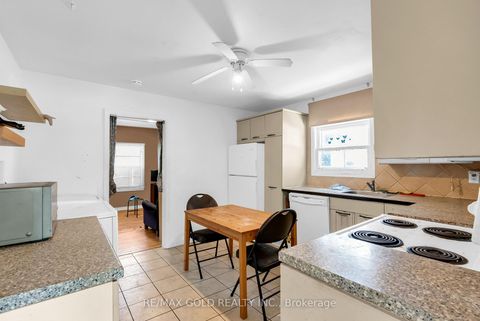 Photo 21 at 3 Aubrey Avenue, Oak Ridges, Richmond Hill