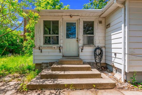 Photo 23 at 3 Aubrey Avenue, Oak Ridges, Richmond Hill