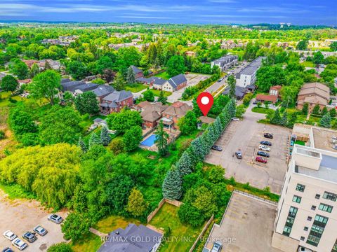 Photo 31 at 3 Aubrey Avenue, Oak Ridges, Richmond Hill