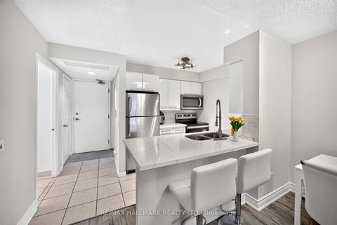 Photo 9 at 812 - 155 Beecroft Road, Westgate, Toronto
