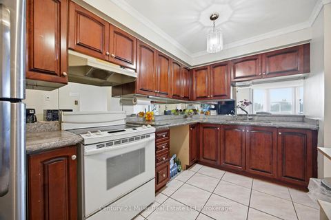 Photo 5 at 411 - 3845 Lake Shore Boulevard W, Long Branch, Toronto