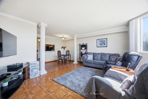 Photo 11 at 411 - 3845 Lake Shore Boulevard W, Long Branch, Toronto