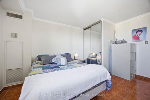 Photo 14 at 411 - 3845 Lake Shore Boulevard W, Long Branch, Toronto