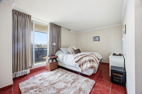 Photo 15 at 411 - 3845 Lake Shore Boulevard W, Long Branch, Toronto