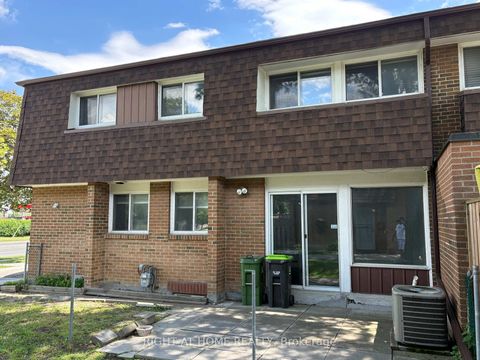 Photo 4 at 115 - 16 Litchfield Court, Clairville, Toronto
