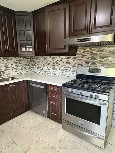 Photo 16 at 115 - 16 Litchfield Court, Clairville, Toronto