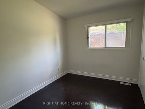 Photo 25 at 115 - 16 Litchfield Court, Clairville, Toronto