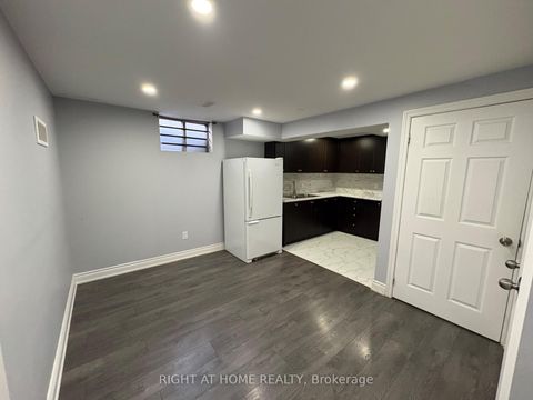 Photo 34 at 115 - 16 Litchfield Court, Clairville, Toronto