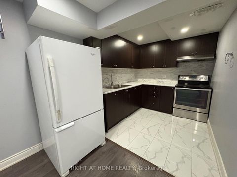 Photo 36 at 115 - 16 Litchfield Court, Clairville, Toronto