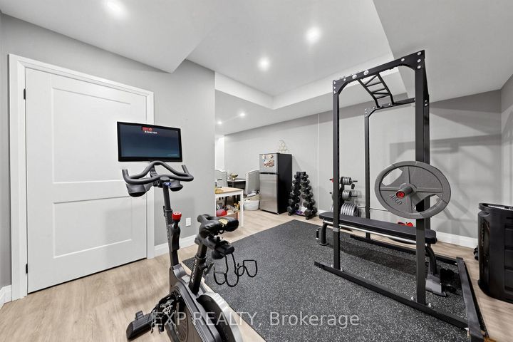 Photo 43 at 9 Backhouse Drive, Rural Richmond Hill, Richmond Hill