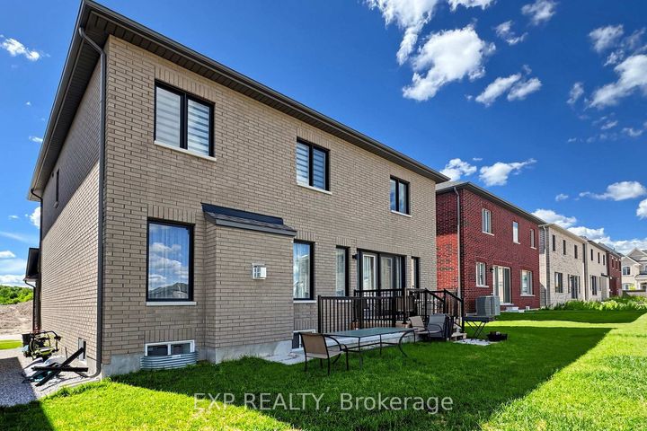 Photo 47 at 9 Backhouse Drive, Rural Richmond Hill, Richmond Hill