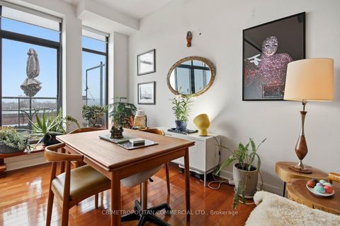 Photo 9 at 405 - 363 Sorauren Avenue, Roncesvalles, Toronto