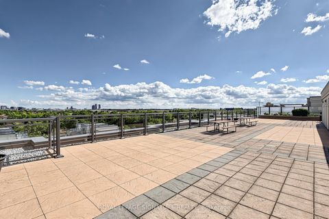 Photo 27 at 306 - 872 Sheppard Avenue W, Bathurst Manor, Toronto