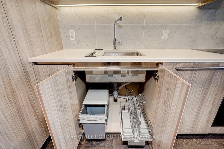 Photo 42 at 2512 - 95 Mcmahon Drive, Bayview Village, Toronto