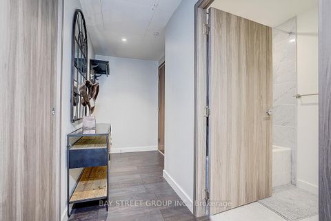 Photo 5 at 2512 - 95 Mcmahon Drive, Bayview Village, Toronto