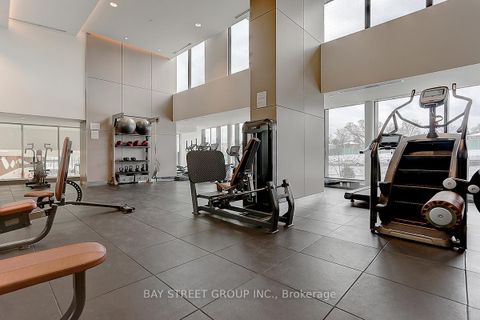 Photo 10 at 2512 - 95 Mcmahon Drive, Bayview Village, Toronto