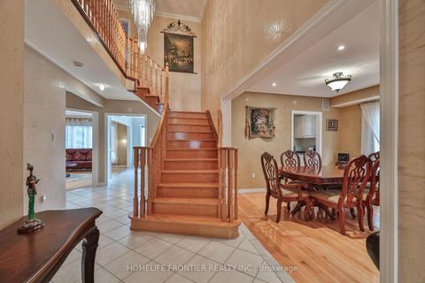 Photo 3 at 110 Red River Crescent, Woodland Hill, Newmarket