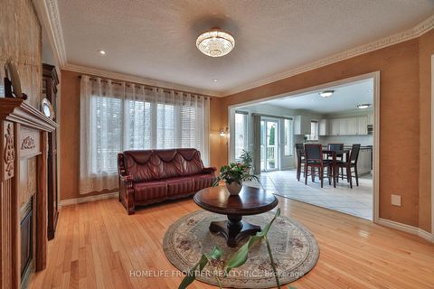 Photo 9 at 110 Red River Crescent, Woodland Hill, Newmarket