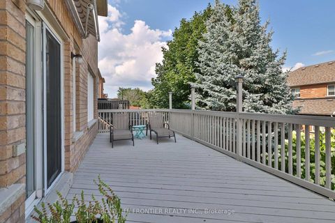 Photo 20 at 110 Red River Crescent, Woodland Hill, Newmarket