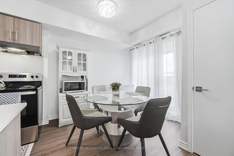 Photo 13 at 424 - 1 Falaise Road, West Hill, Toronto