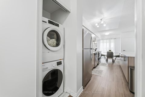 Photo 27 at 424 - 1 Falaise Road, West Hill, Toronto