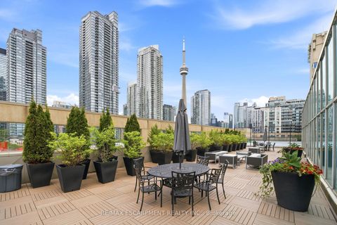 Photo 36 at 803E - 460 Queens Quay Way W, Waterfront Communities C1, Toronto
